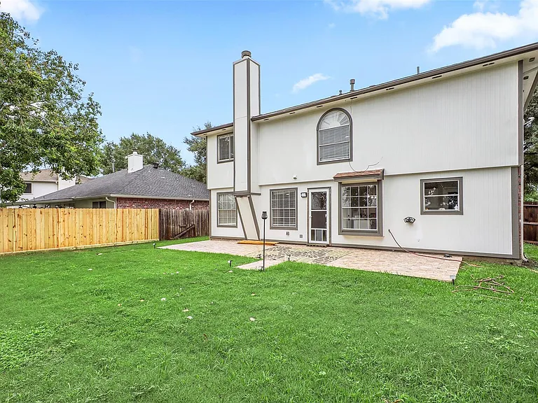 602 Oak Briar Dr — Photo 6