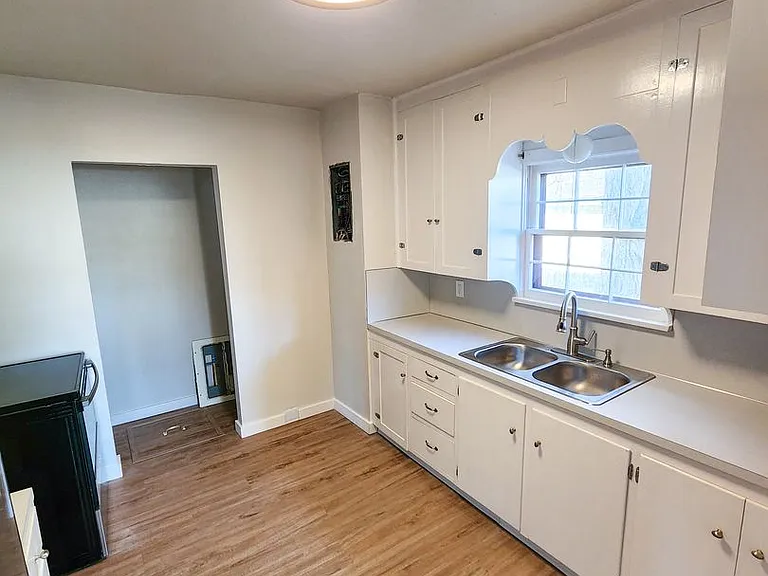 1007 S Ivy St — Photo 9