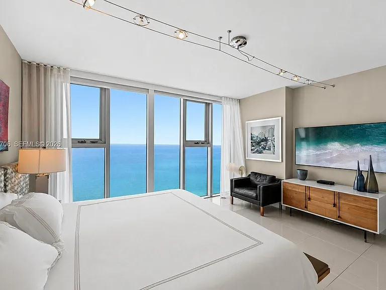 6899 Collins Ave #2708 — Photo 12