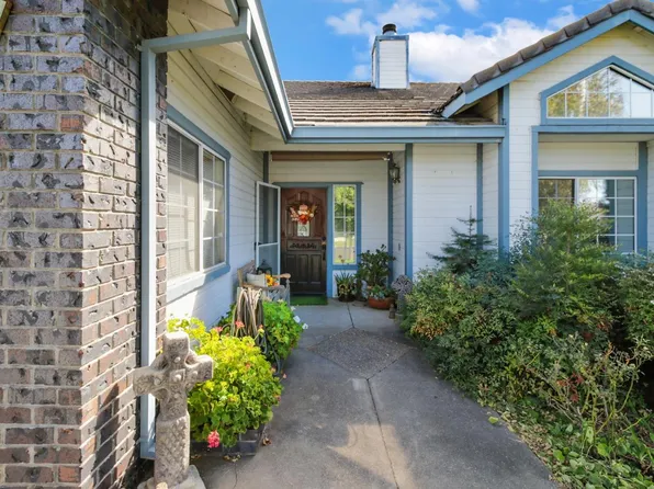 356 W Brierwood Way, Ione, CA 95640