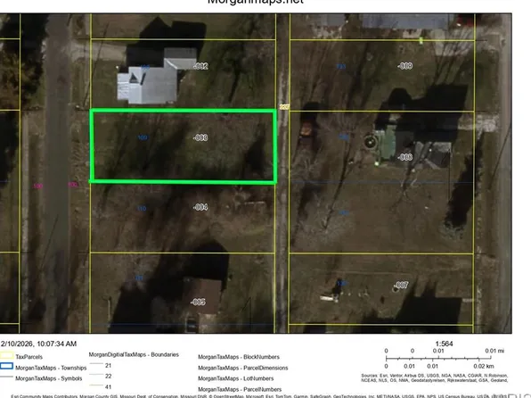 908 Hackett Ave, Jacksonville, IL 62650