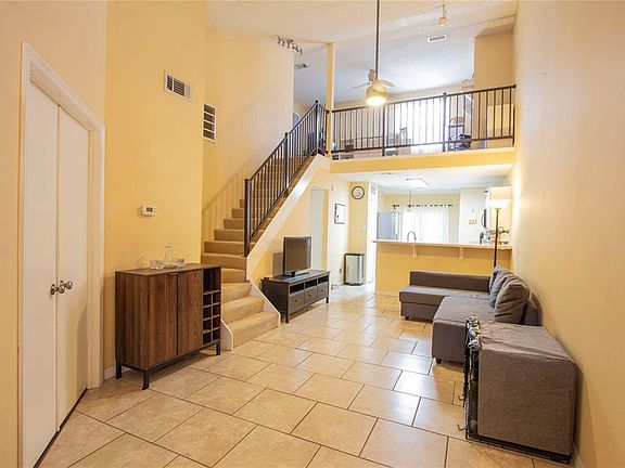 4th image of 12718 WOOD TRAIL BOULEVARD