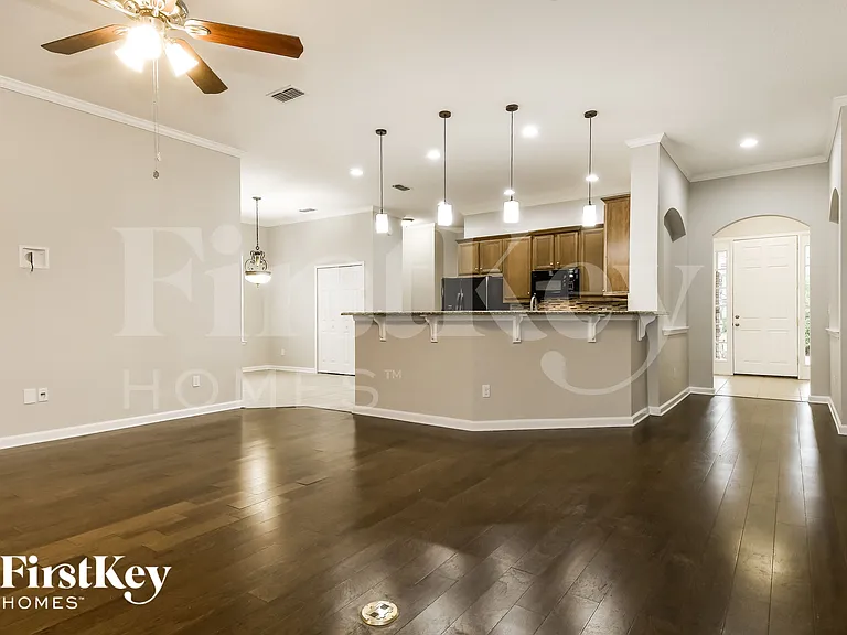 664 Porta Rosa Cir — Photo 5
