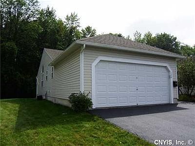 1st image of 128 Braintree Dr