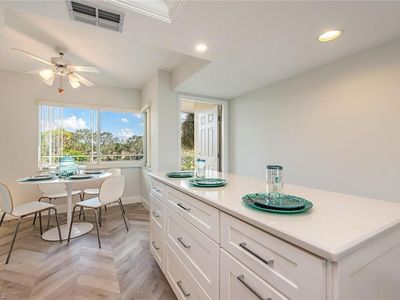 15161 CEDARWOOD LN #1402, Naples, FL, 34110