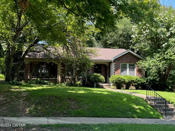 224 Oak St, Dyersburg, TN 38024