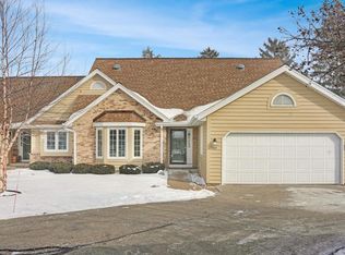 Country Club Villas, Waterford, WI 53185