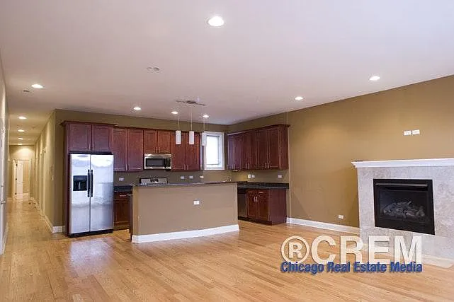 3 bed, 1800 sqft, $2,495 — Photo 1