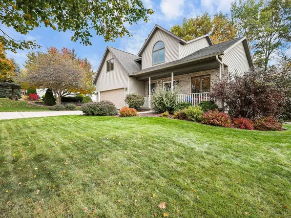 1709 Chapin Ln, Stoughton, WI 53589