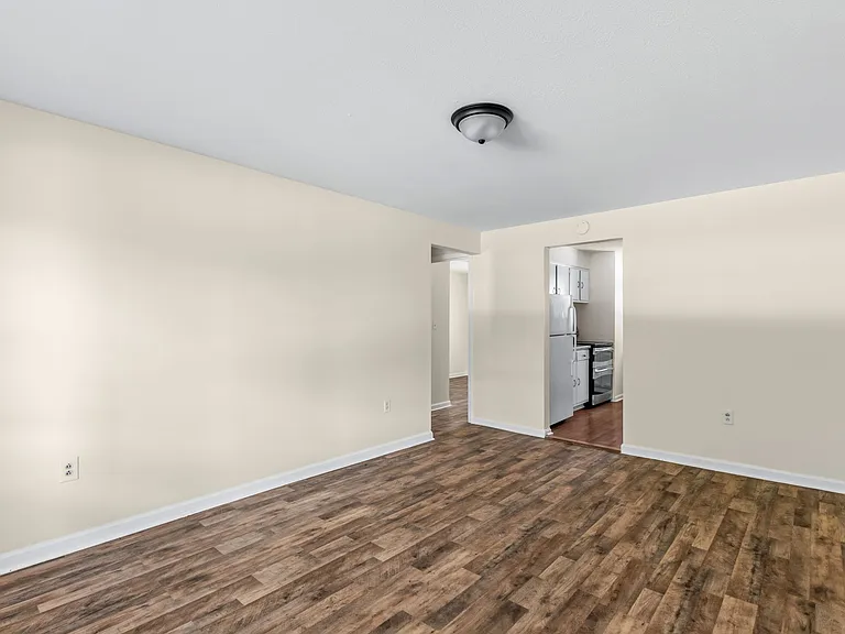 1707 Valley Forge Way #1 — Photo 5