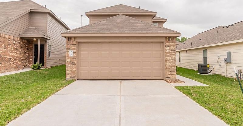 1st image of 508 Meadow Park Ln