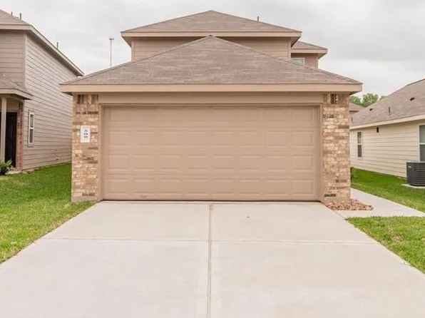 508 Meadow Park Ln, Willis, TX 77378