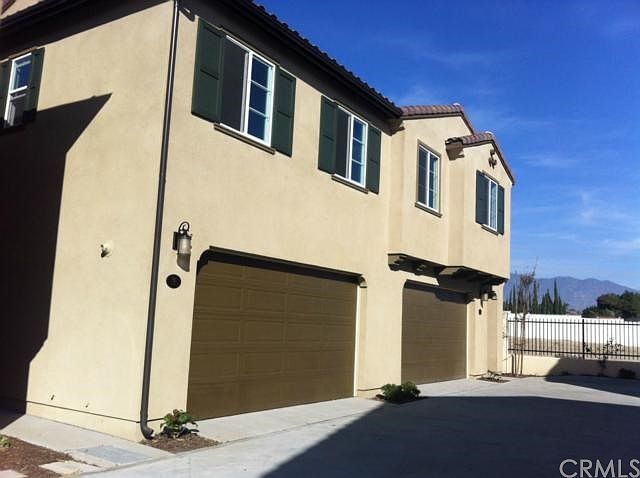 1st image of 26 Linden Ln