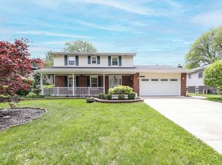 501 69th St, Darien, IL 60561