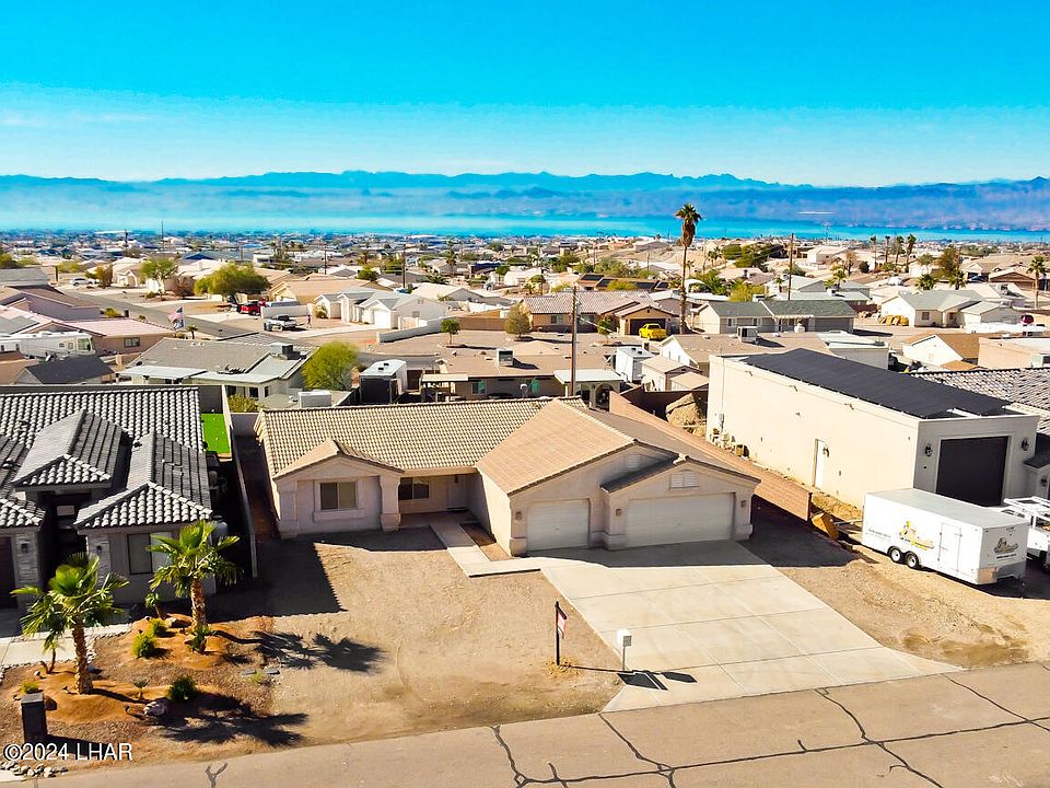 1st image of 1037 Desert View Dr