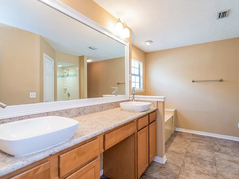 8536 Iron Mill Ct — Photo 18