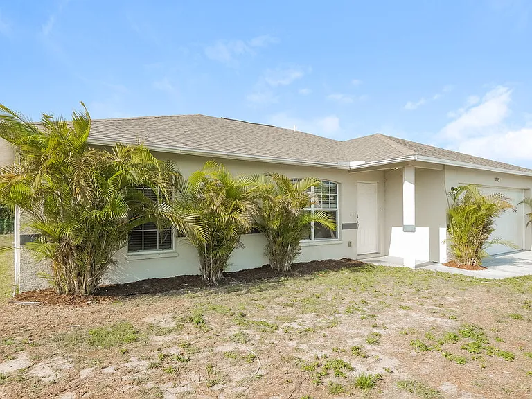 845 SW 37th Ln — Photo 3