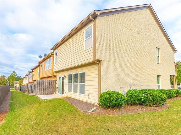 4th image of 4970 Berkeley Oak Dr