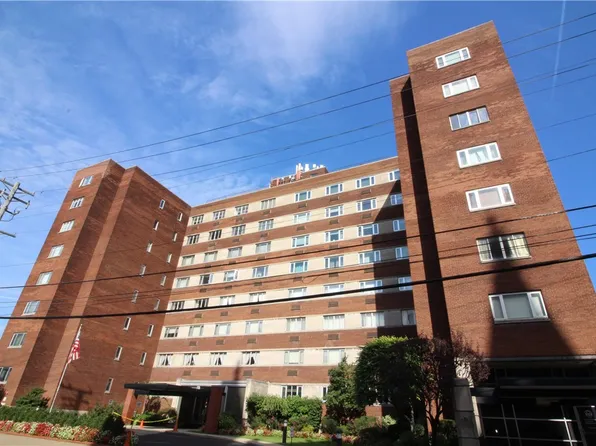 128 N Craig St APT 402, Pittsburgh, PA 15213