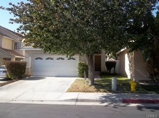 934 Acorn Ln, Corona, CA 92878