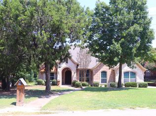 5614 Pleasant Ridge Rd, Dallas, TX 75236