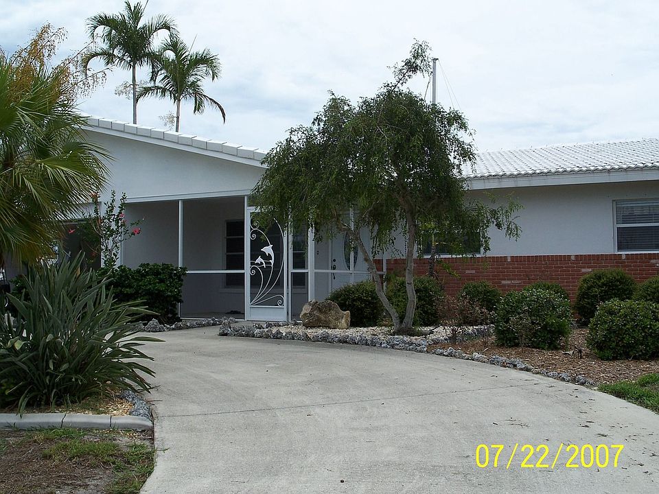 1st image of 47 Tropicana Dr