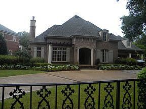 2nd image of 22 Country Club Rd