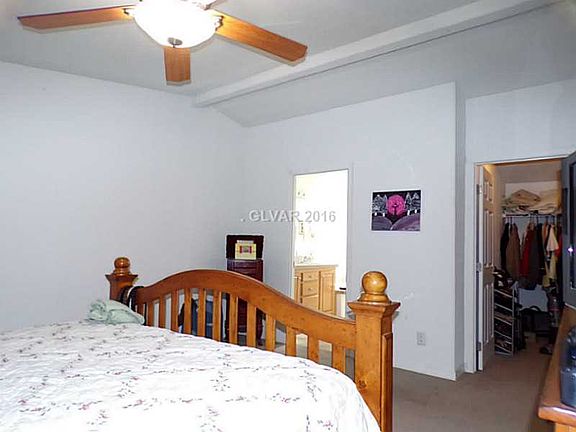 3rd image of 3151 Palm Dr