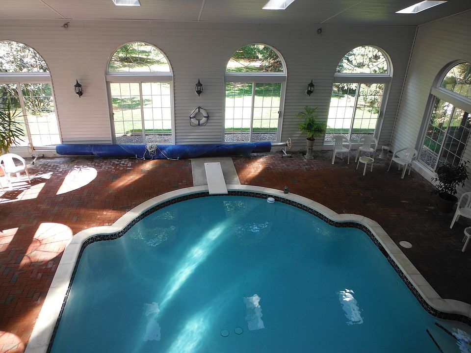72 Hillside Ln, Fallsington, PA 19054 | Zillow