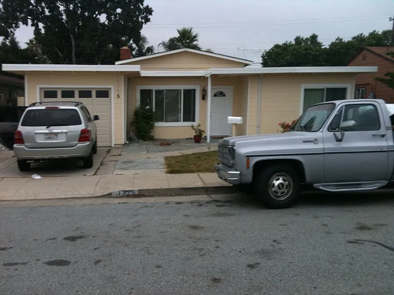 1325 Royal Ave photo 1