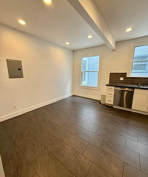 443 15th Ave #1 — Photo 7