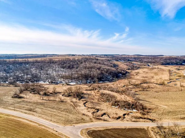 70.33 County Road G/EE, Wonewoc, WI 53968