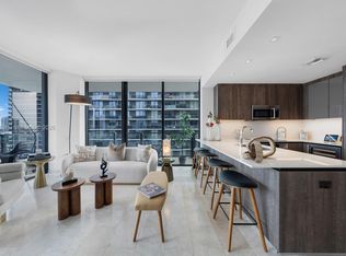 88 SW 7th St APT 1401, Miami, FL 33130