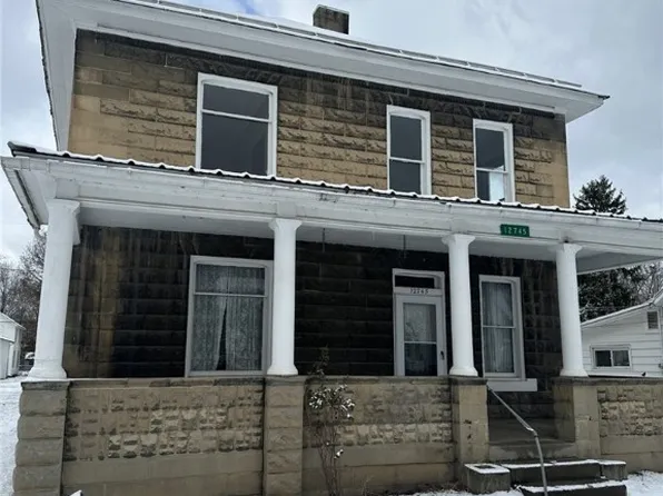 12745 2nd Ave, Trinway, OH 43842