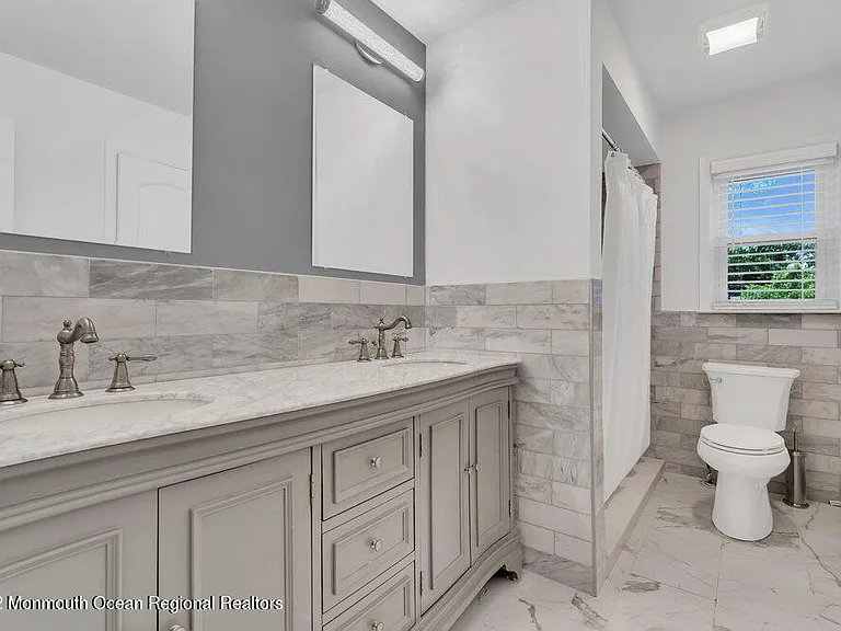 1817 11th Ave — Photo 18