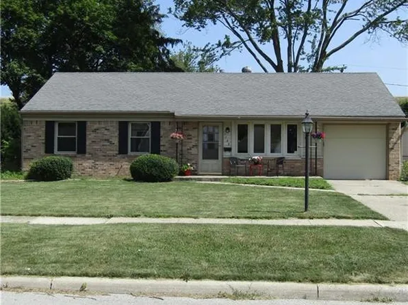 1733 Parkway Dr N, Maumee, OH 43537