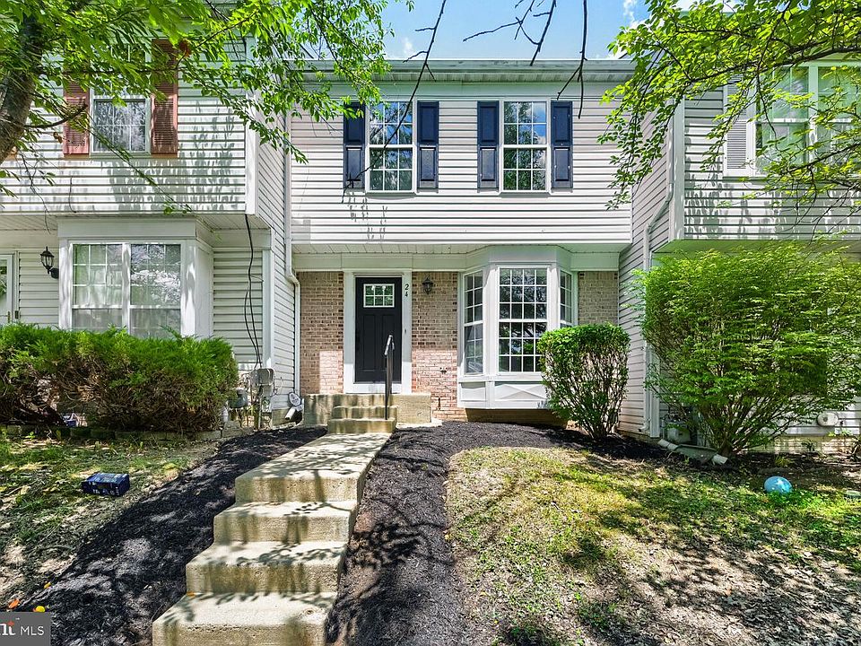 1st image of 24 Stretham Ct