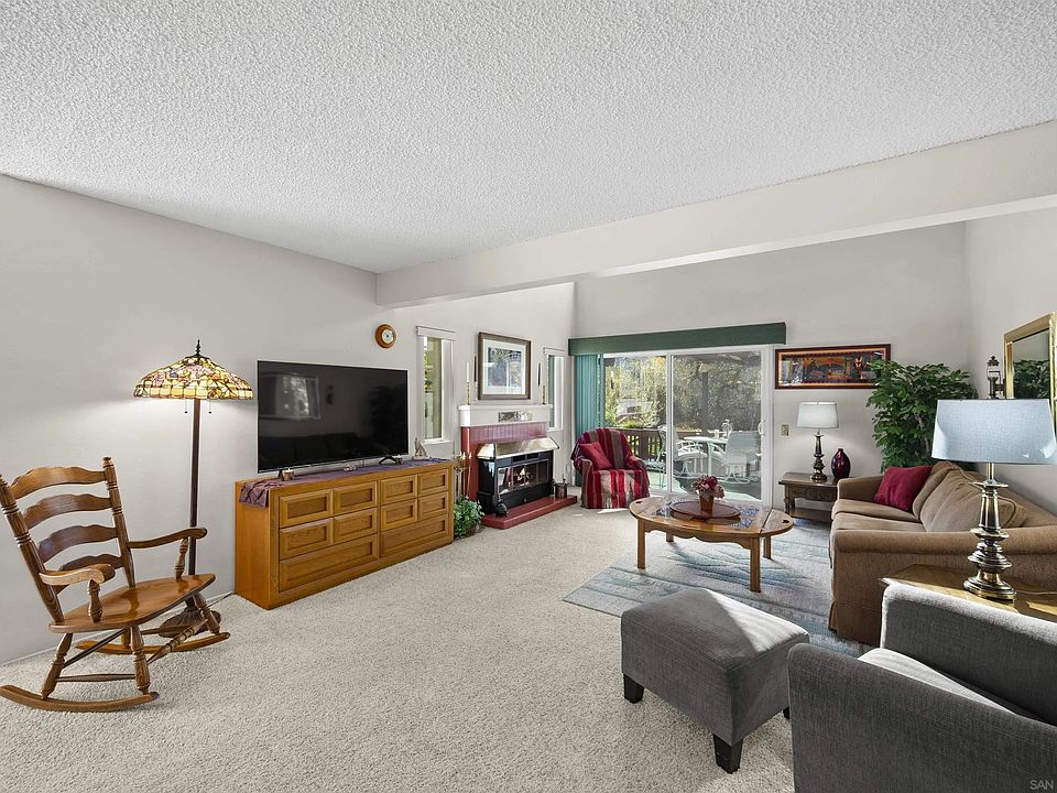1st image of 15858 Green Haven Ct