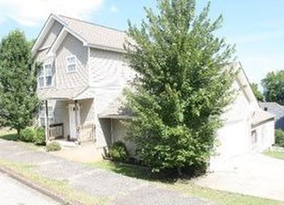 310 W 5th Ave, Lenoir City, TN, 37771