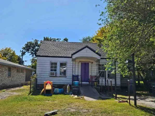 706 SW McKinley Ave, Lawton, OK 73501