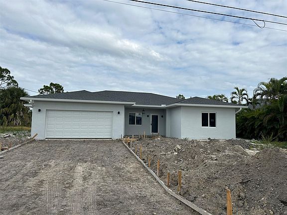 2nd image of 3911 NE 16 Place