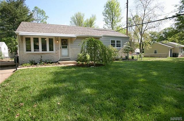 1st image of 10839 Three Court Dr