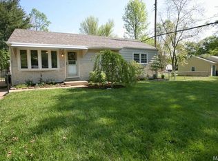 10839 Three Court Dr, Saint Louis, MO 63123