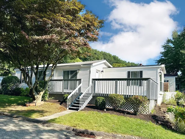 143 Woodland Park, Shelton, CT 06484
