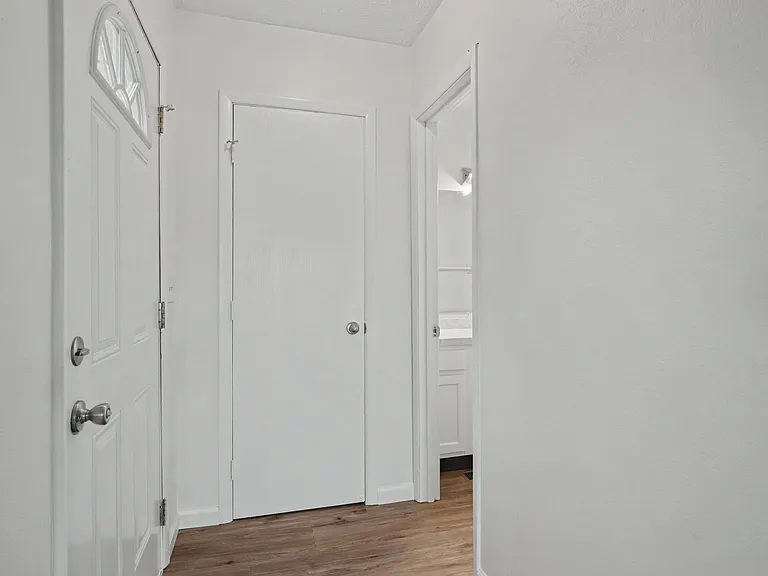 7711 Brams Hill Dr — Photo 19