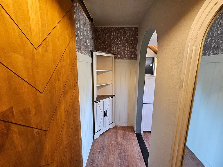 1317 Leisure Ln — Photo 10