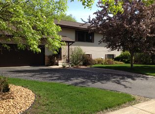 308 102nd St W, Bloomington, MN 55420