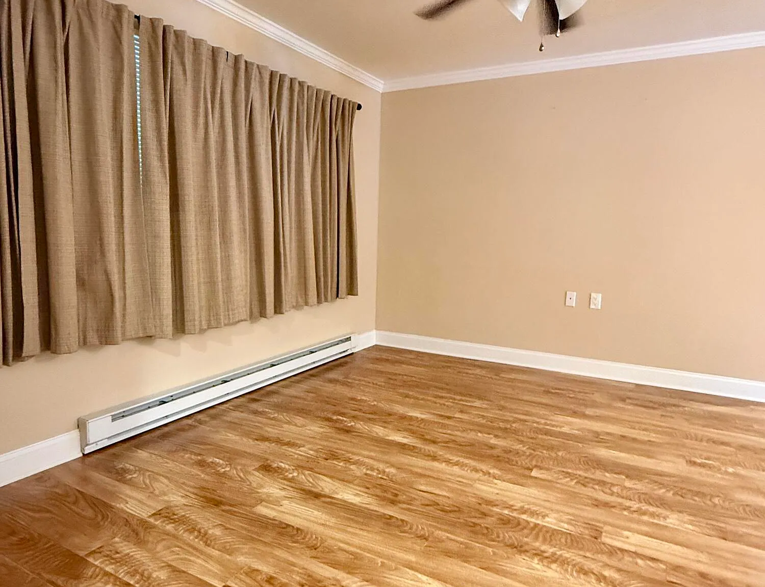 2 bed, 964 sqft, $2,100 — Photo 4