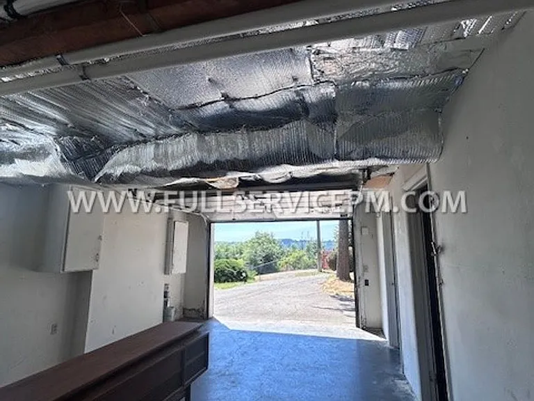 7412 Military Rd S — Photo 42