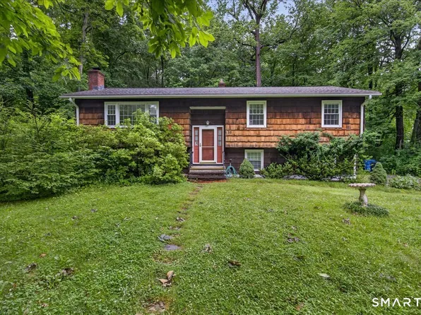 59 Countryside Drive, Monroe, CT 06468
